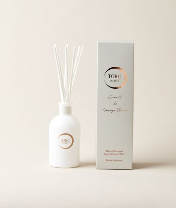 Coconut-and-Orange-Flower-Diffuser