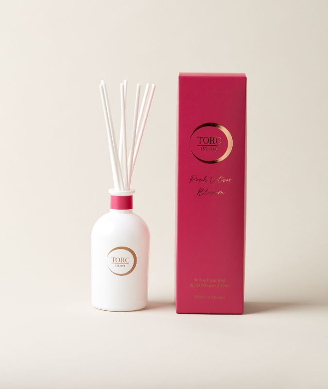 Pink-Vetiver-and-Blossom-Diffuser