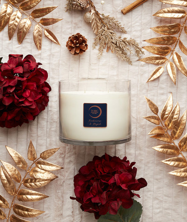 Frankincense & Myrrh 4 Wick Christmas Candle - Image 2