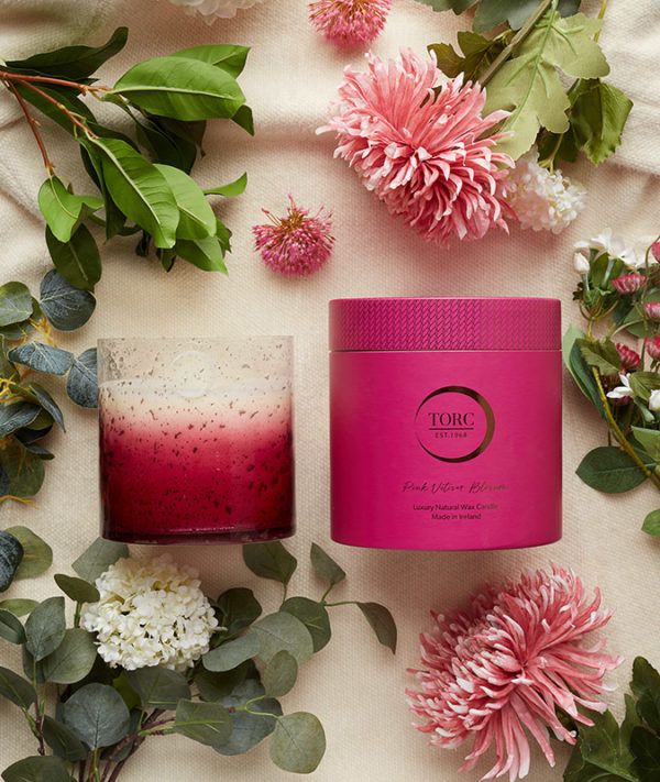 Pink Vetiver Blossom Large 4 Wick Luxury Candle - Image 2