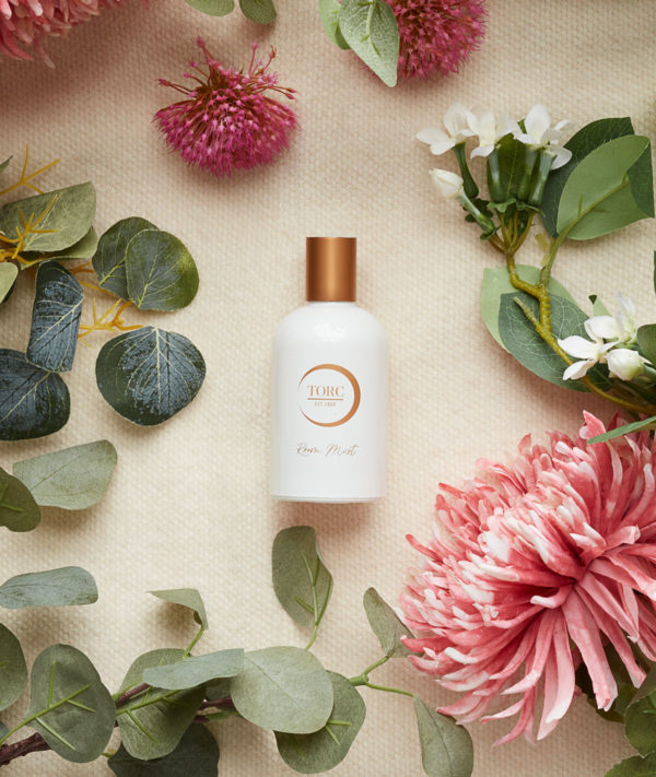 Pink Vetiver Blossom Room Mist - Image 2